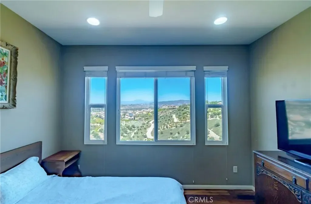 34116 Galleron Street, Temecula, California, United States. - Photo 28