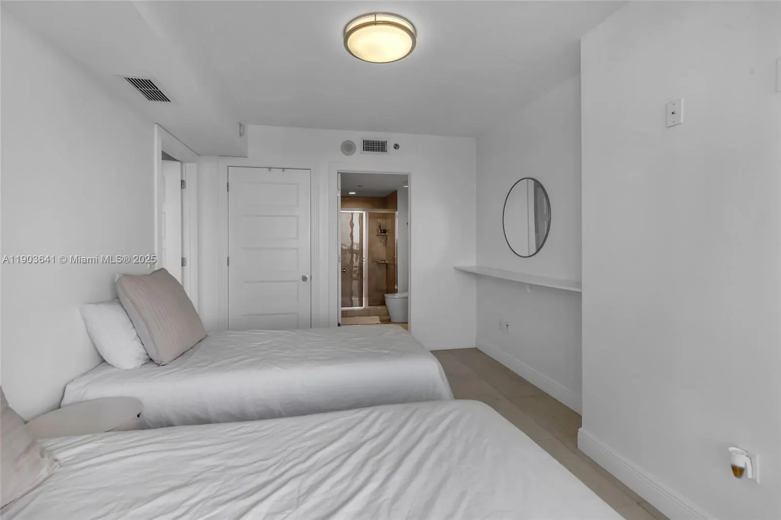 1800 S Ocean Dr 2207, Hallandale Beach, Florida, United States. - Photo 51