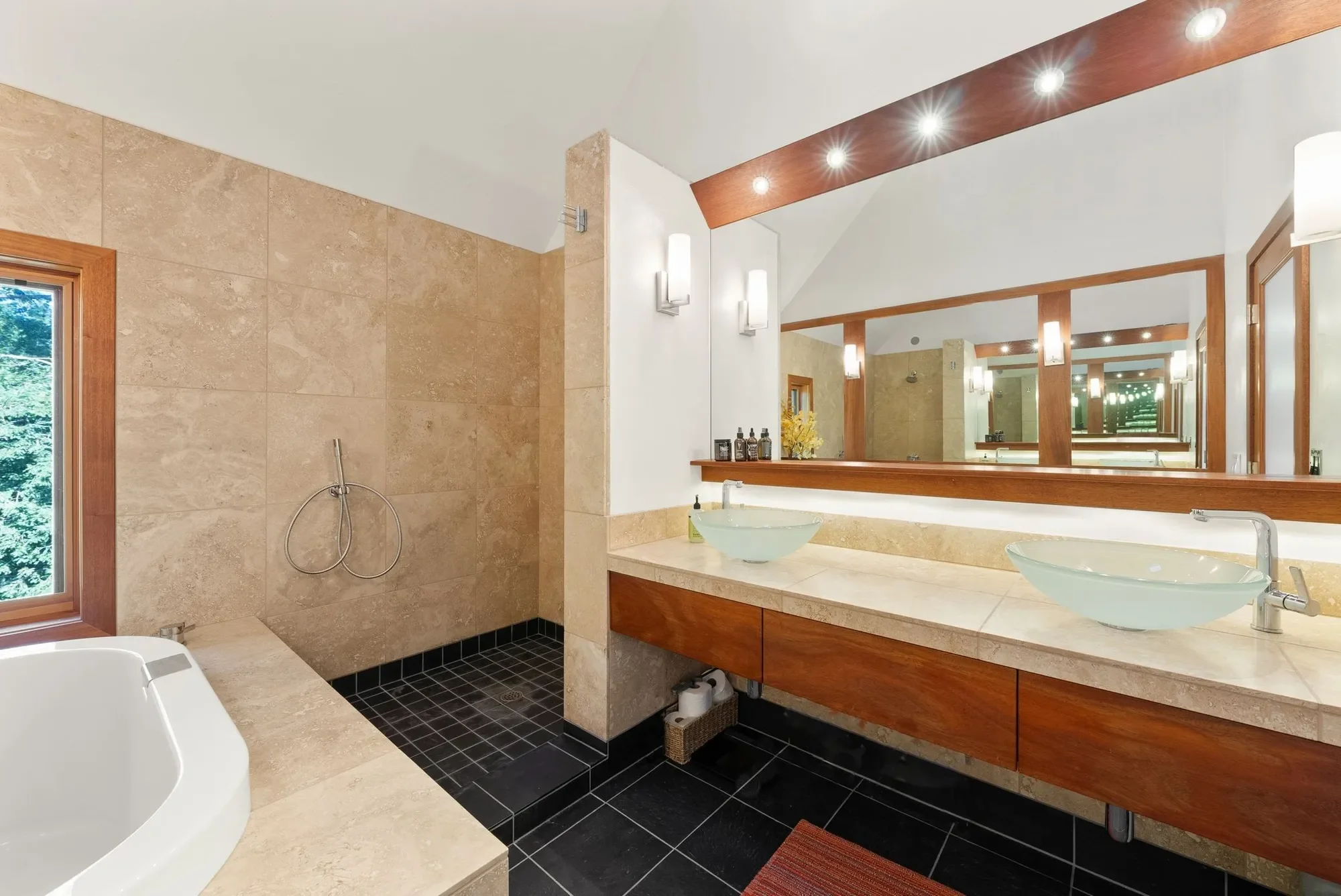 15220 Upper Ellen Road , Los Gatos, CA 95033, Los Gatos, California, United States. - Photo 43
