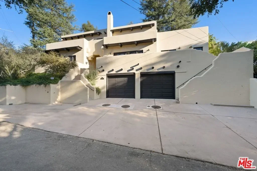 25648 Timpangos Drive, Hidden Hills, California, United States. - Photo 53