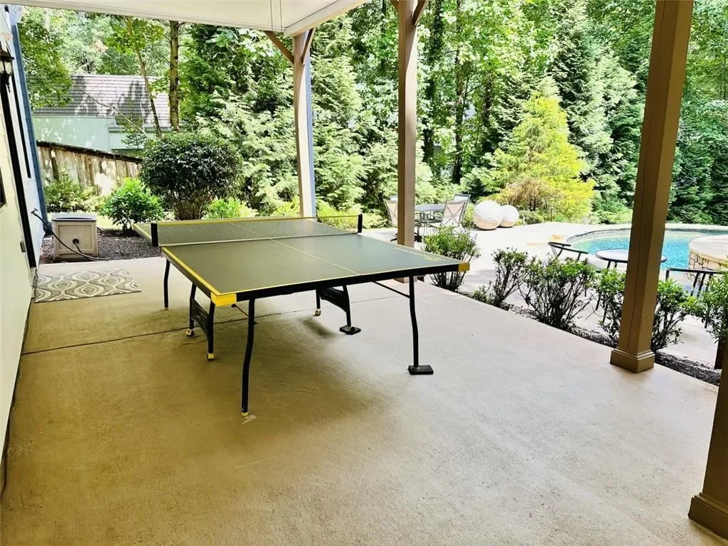 525 FOREST HILLS Drive, Atlanta, Georgia, United States. - Photo 37