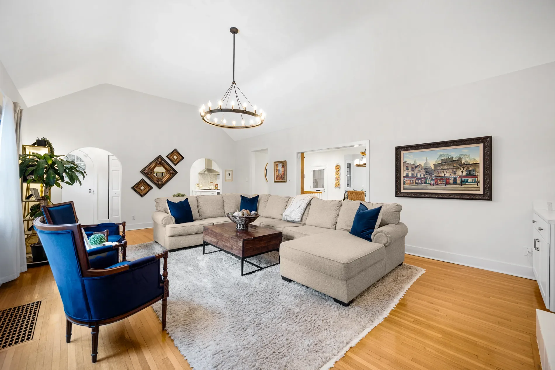 317 E Walnut Street , Hinsdale, IL 60521, Hinsdale, Illinois, United States. - Photo 8