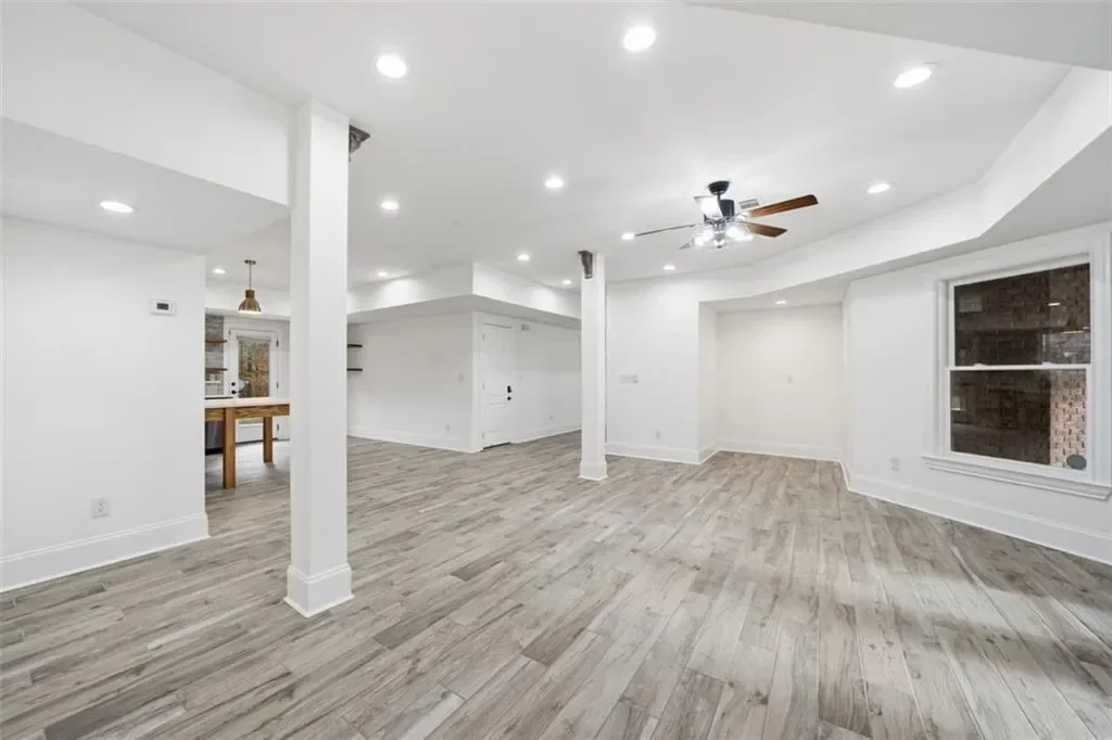 7611 Regency Circle, Sandy Springs, GA 30350, Atlanta, Georgia, United States. - Photo 41