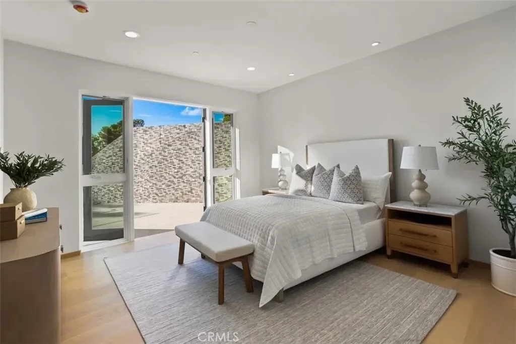 31 N Vista De Catalina, Laguna Beach, California, United States. - Photo 57