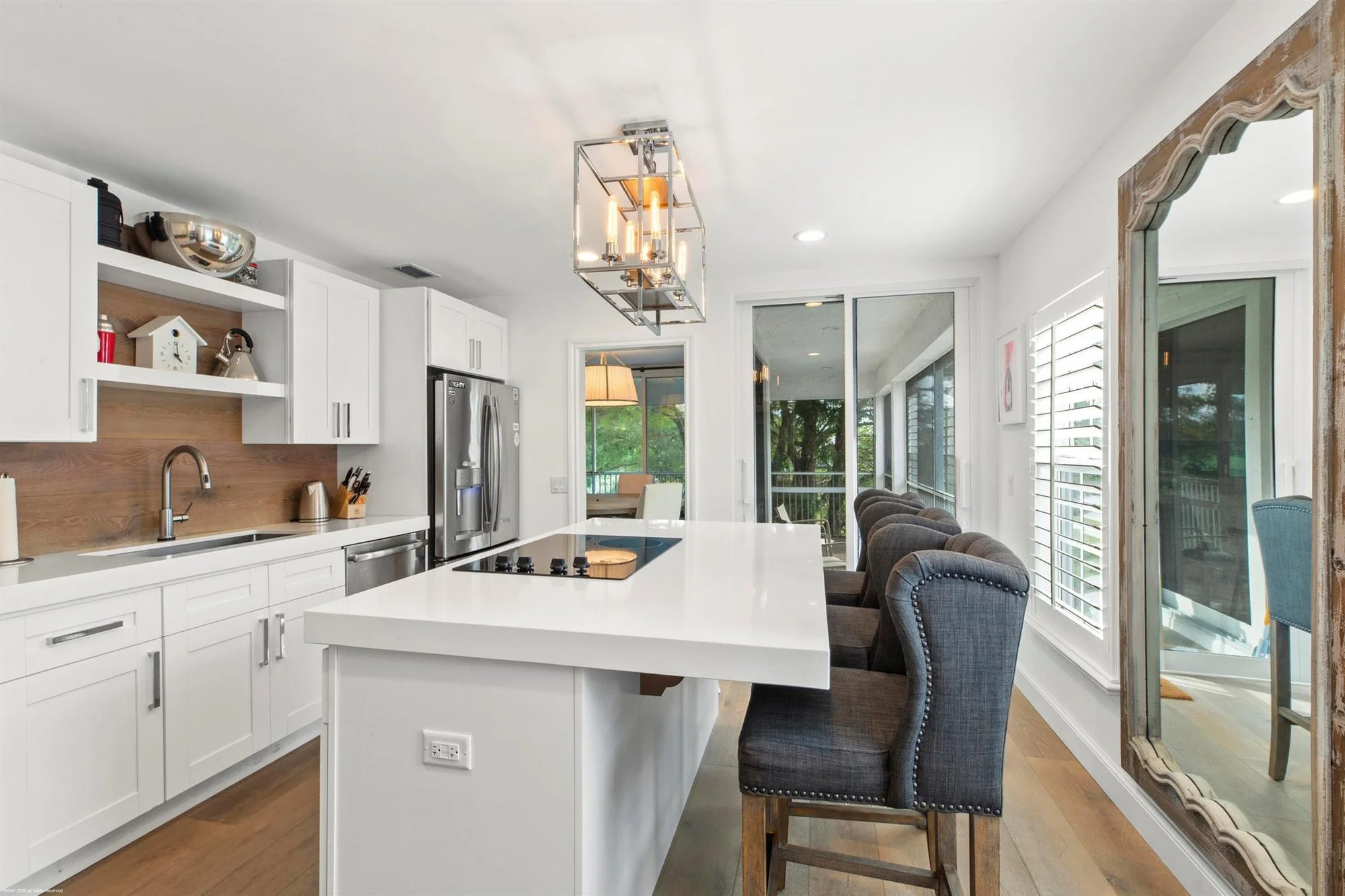 Gallery photo 12