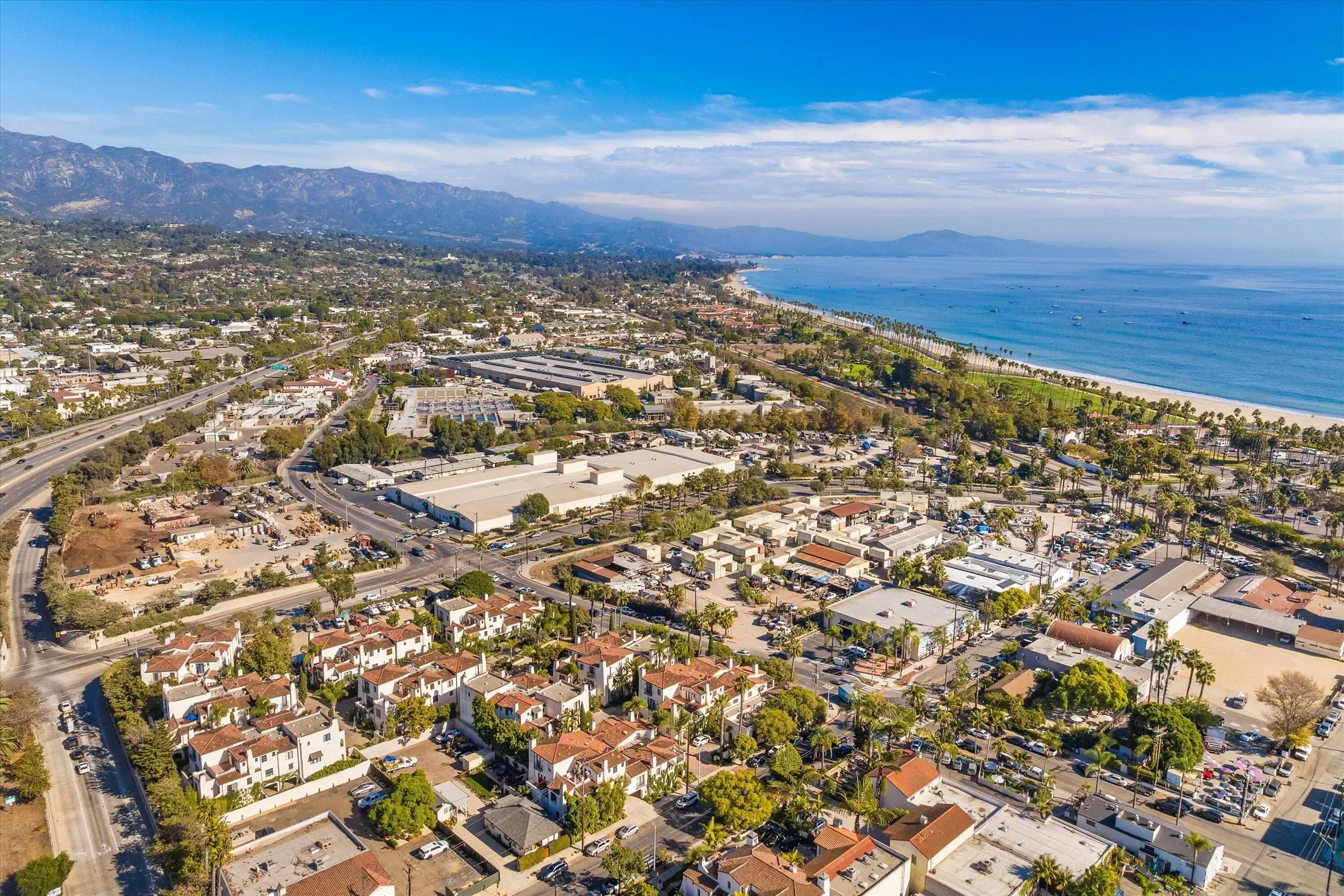 218 Santa Barbara Street D, Santa Barbara, California, United States. - Photo 37