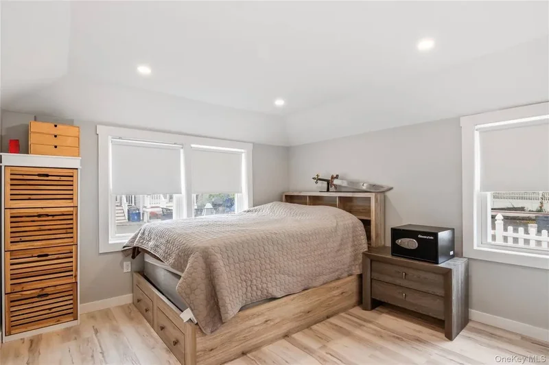 19 Pine Lane, Bayville, New York, United States. - Photo 41