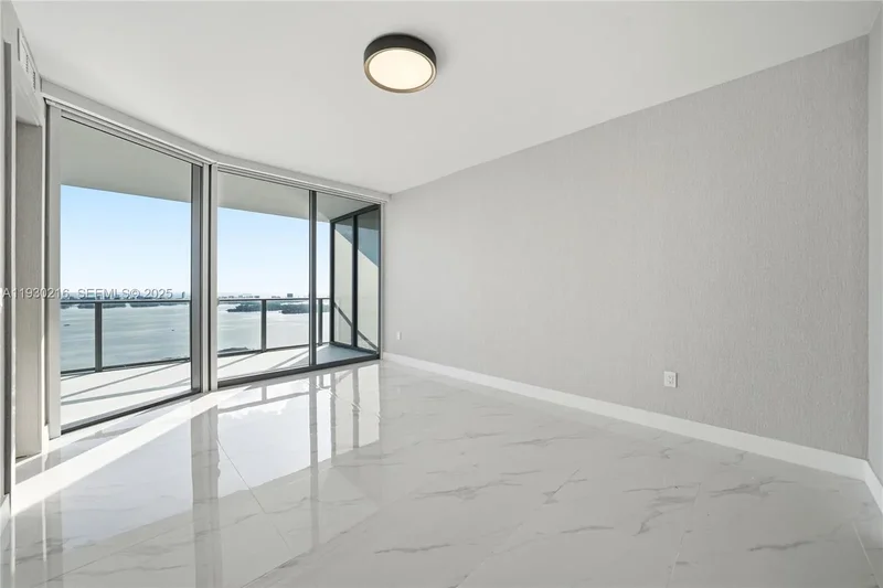 700 NE 24TH ST 4801, Miami, Florida, United States. - Photo 49