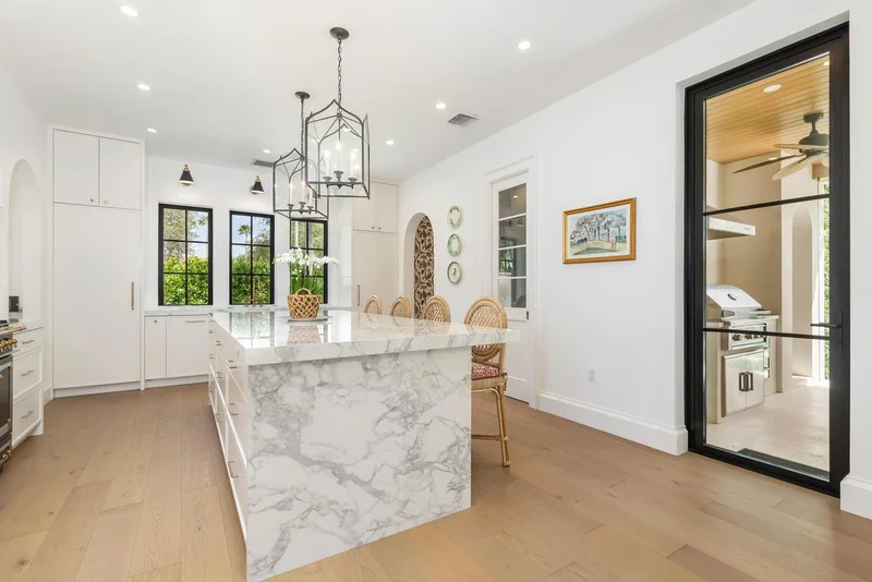 302 E Lakewood Road, West Palm Beach, Florida, United States. - Photo 15