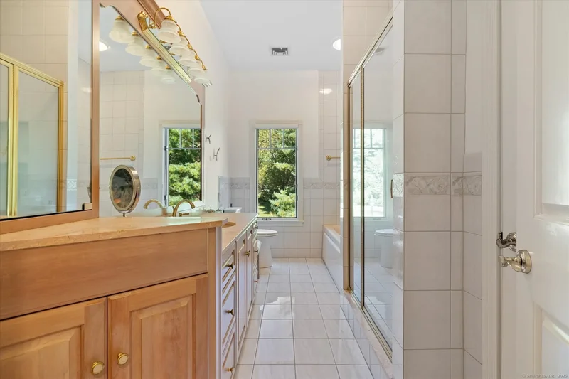 21 Howard Road, Union, Connecticut, United States. - Photo 12