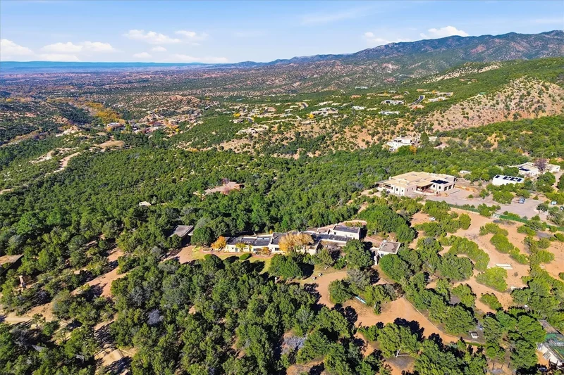 185 Brownell Howland Road , Santa Fe, NM 87501, Santa Fe, New Mexico, United States. - Photo 29