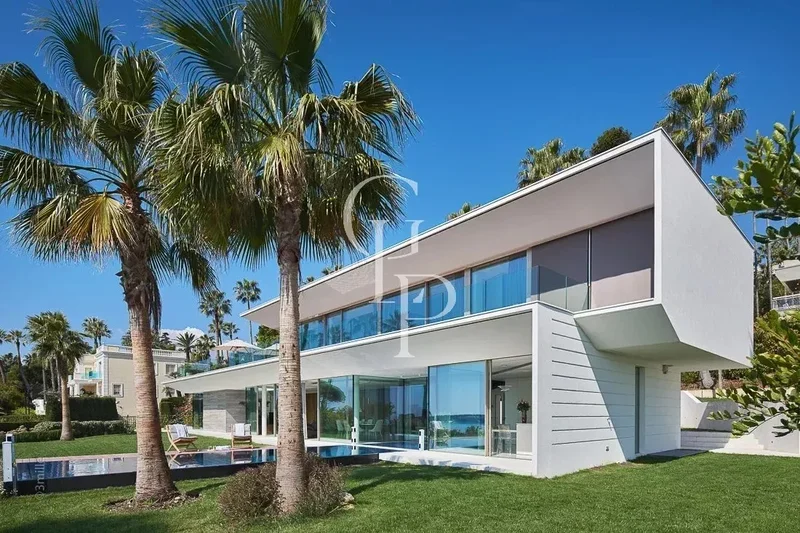 Cannes, Provence-Alpes-Côte d'Azur, France. - Photo 10