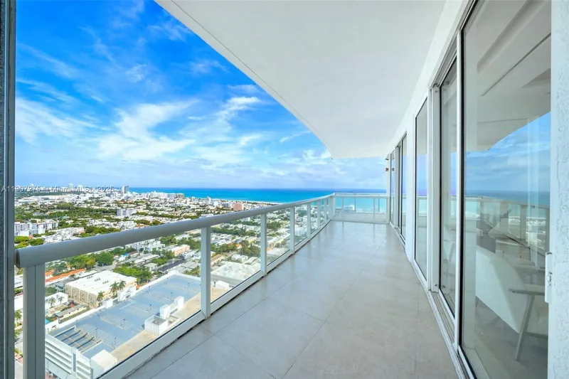 450 Alton Rd PH 4104, Miami Beach, Florida, United States. - Photo 15