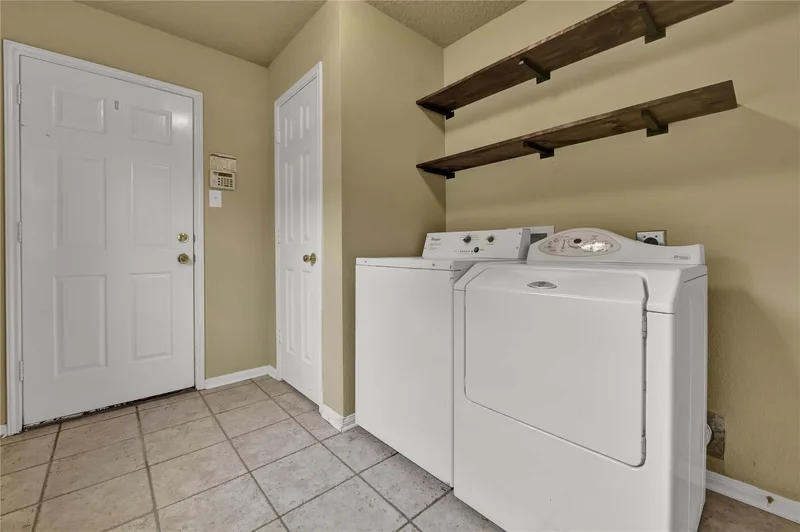 12686 Timberline Estates Drive, Willis, Texas, United States. - Photo 33
