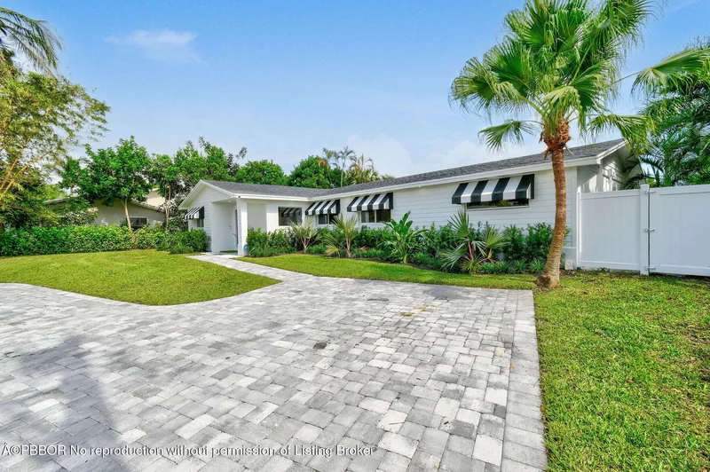 7710 W Lake Drive, West Palm Beach, Florida, United States. - Photo 2