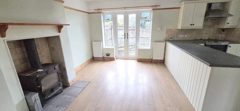 11 Rixons Close, Horsted Keynes, Haywards Heath, RH17 7EE, Horsted Keynes, England, United Kingdom. - Photo 14