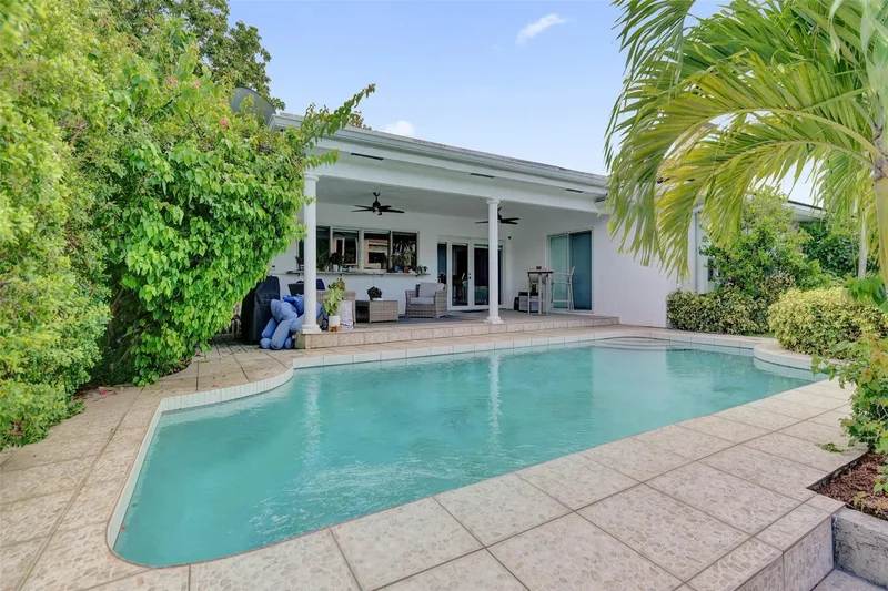 2427 Sea Island Dr, Fort Lauderdale, Florida, United States. - Photo 6