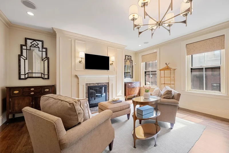 190 Marlborough Unit C, Boston, Massachusetts, United States. - Photo 1