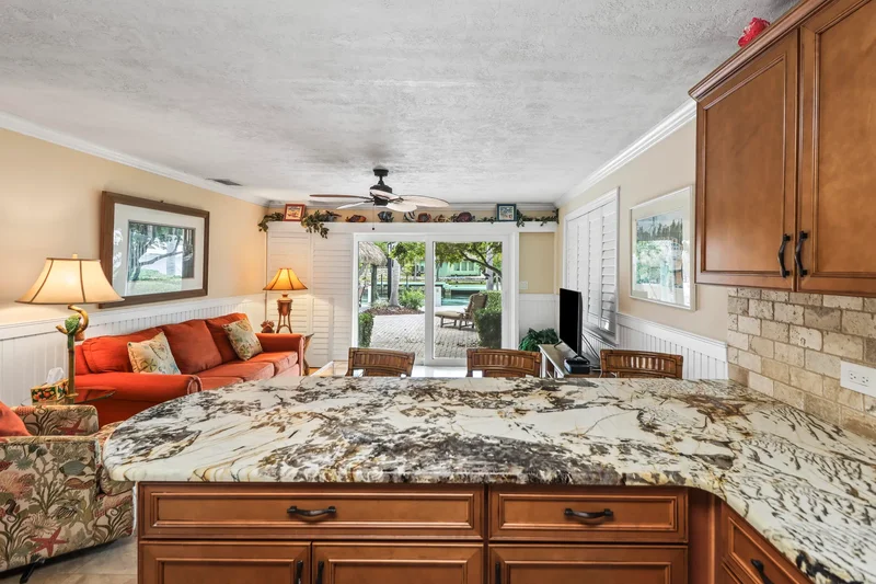 116 N Indies Drive, Duck, FL 33050, Duck Key, Florida, United States. - Photo 3