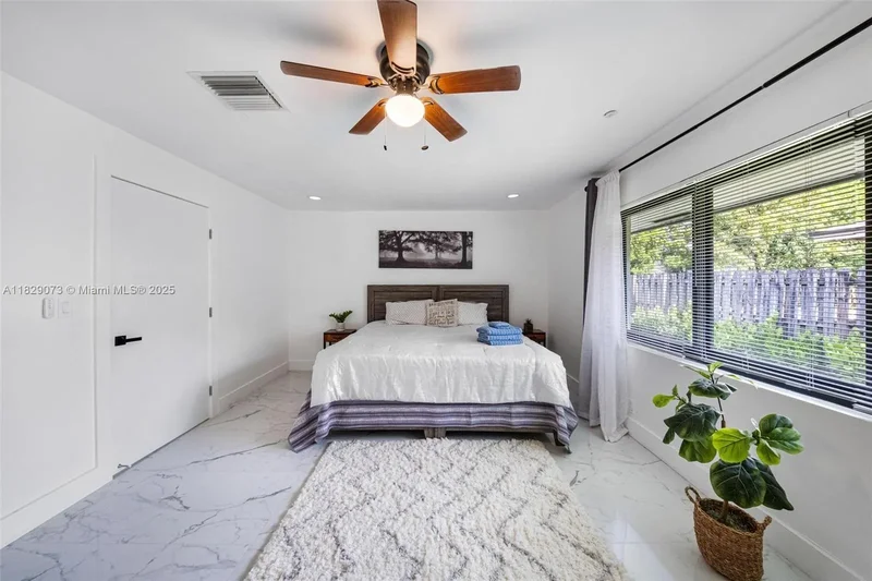 2101 NW 14th Ave, Wilton Manors, Florida, United States. - Photo 17