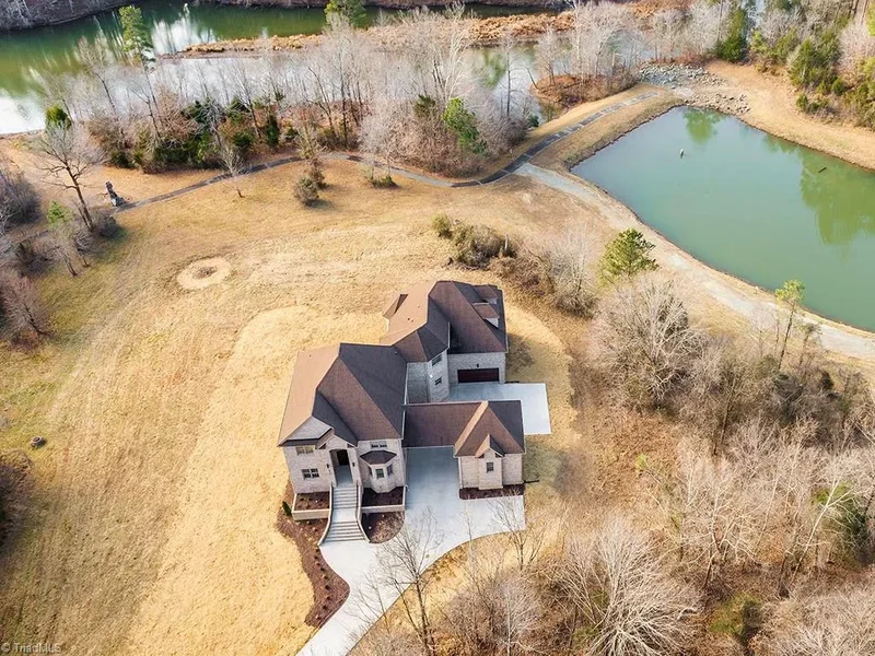 2006 Otter Creek Drive, Whitsett, North Carolina, United States. - Photo 47