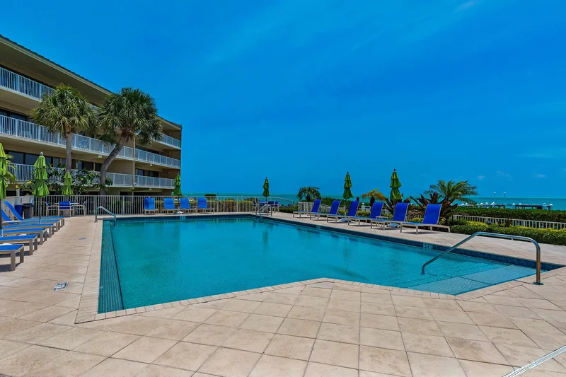 1133 W Ocean Drive #4, Key Colony Beach, FL 33050, Key Colony Beach, Florida, United States. - Photo 57