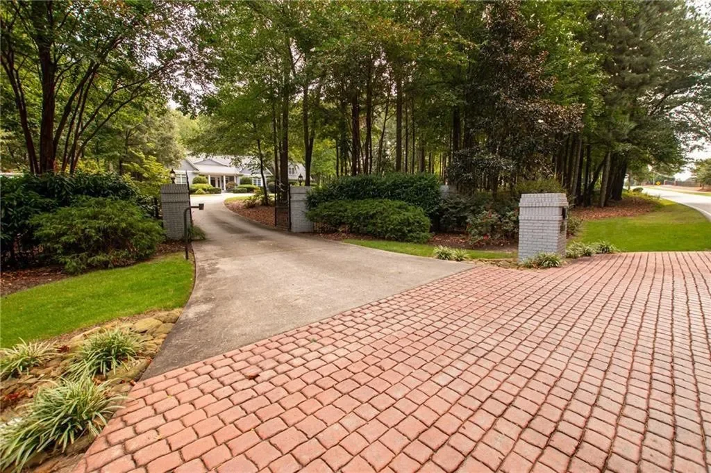 3045 Camp Branch Road, Buford, Georgia, United States. - Photo 73
