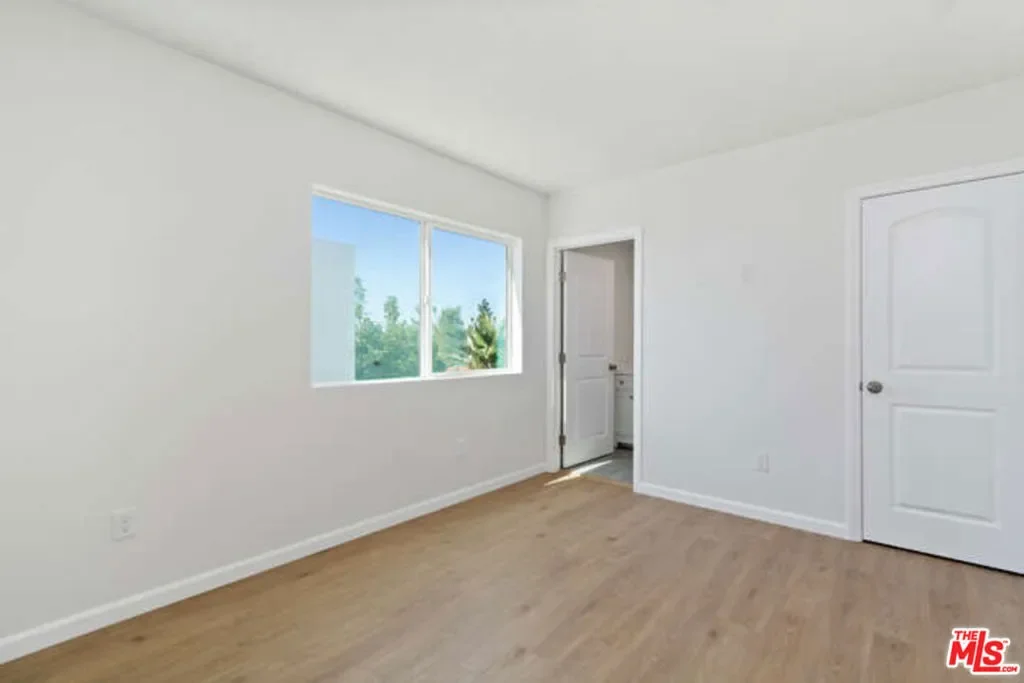 2636 Virginia Road, Los Angeles, California, United States. - Photo 6