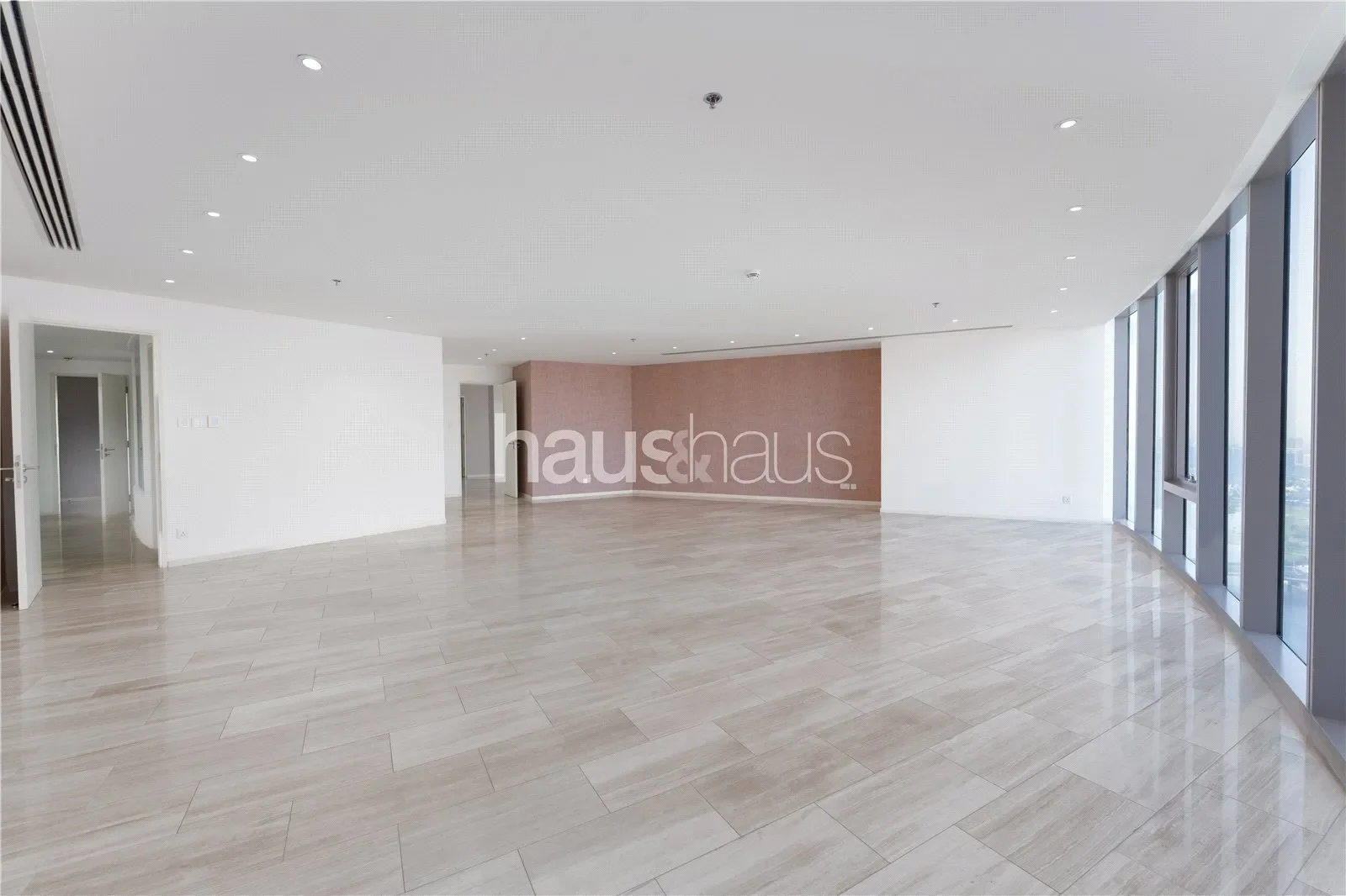 Gallery photo 9
