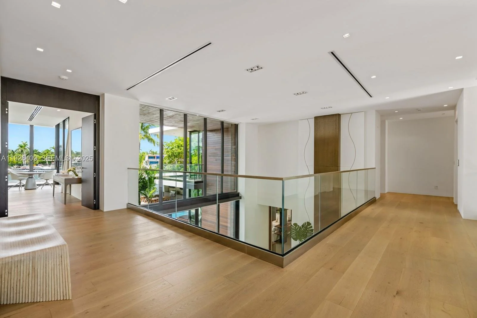 6480 Allison Rd, Miami Beach, Florida, United States. - Photo 18