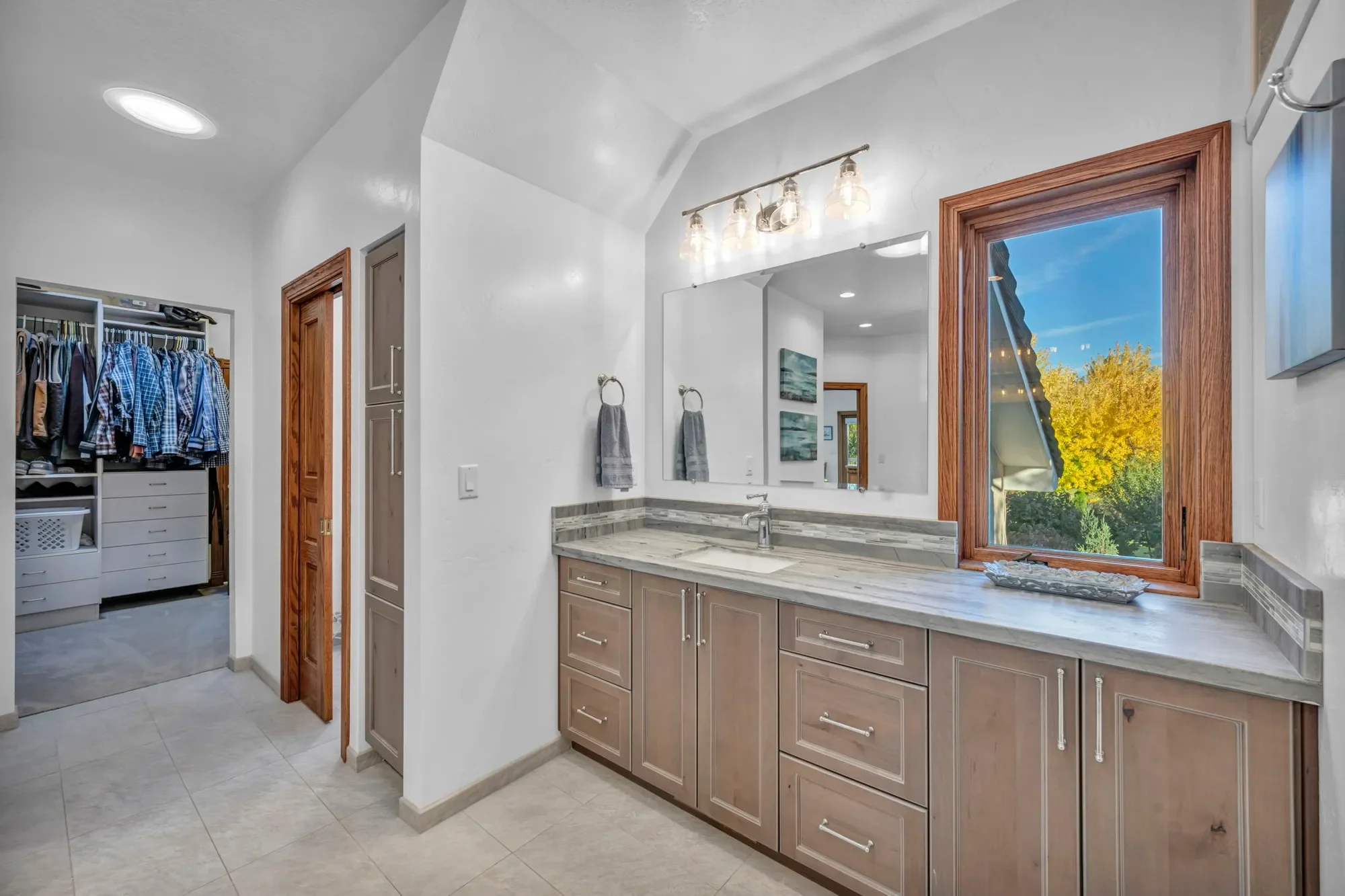 1865 Olive Ln, Reno, NV 89511, Reno, Nevada, United States. - Photo 73