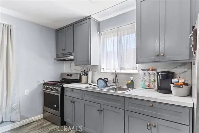 1142 E Century Boulevard, Los Angeles, CA 90002, Los Angeles, California, United States. - Photo 19
