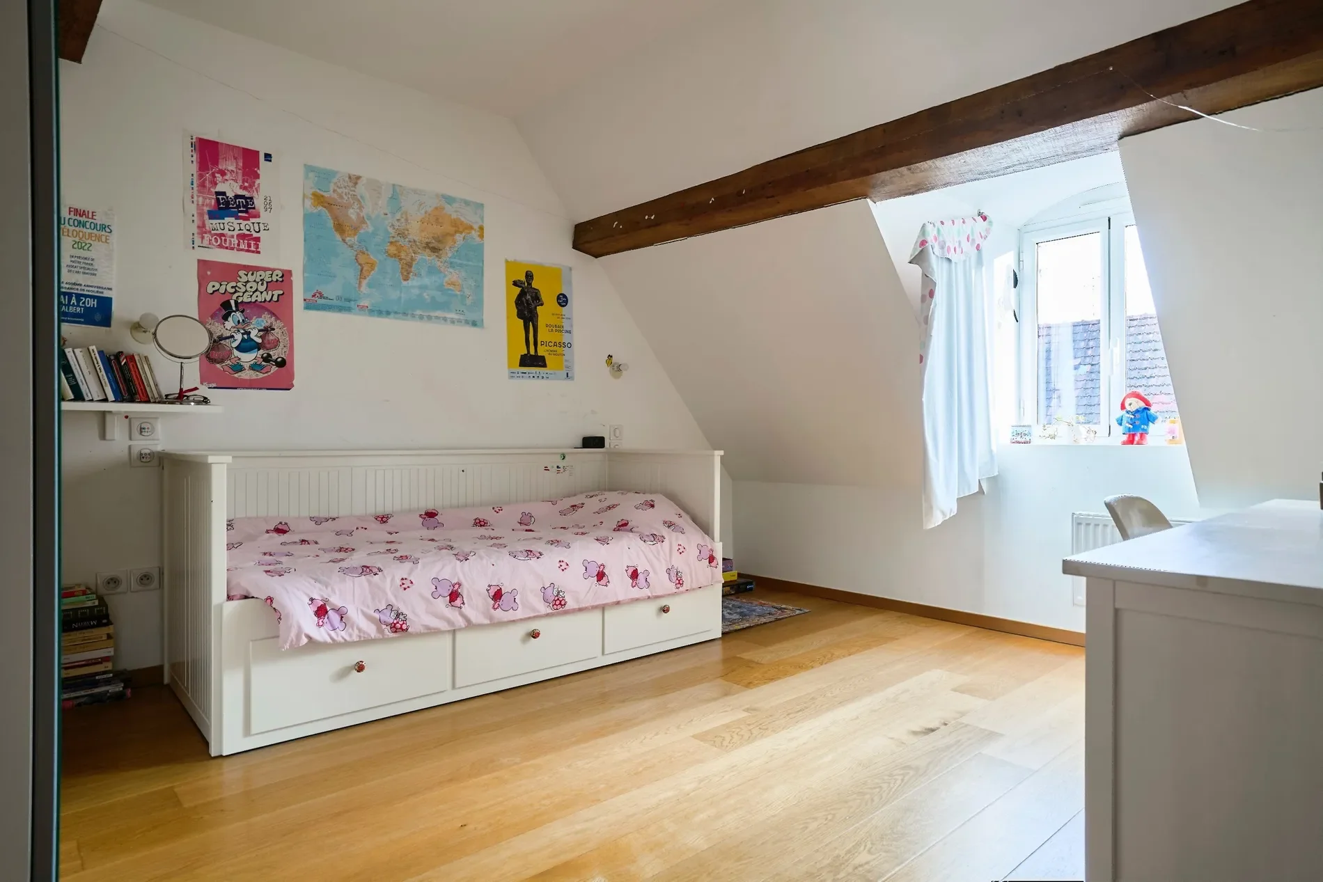 LILLE, O 59800, Lille, Hauts-de-France, France. - Photo 2