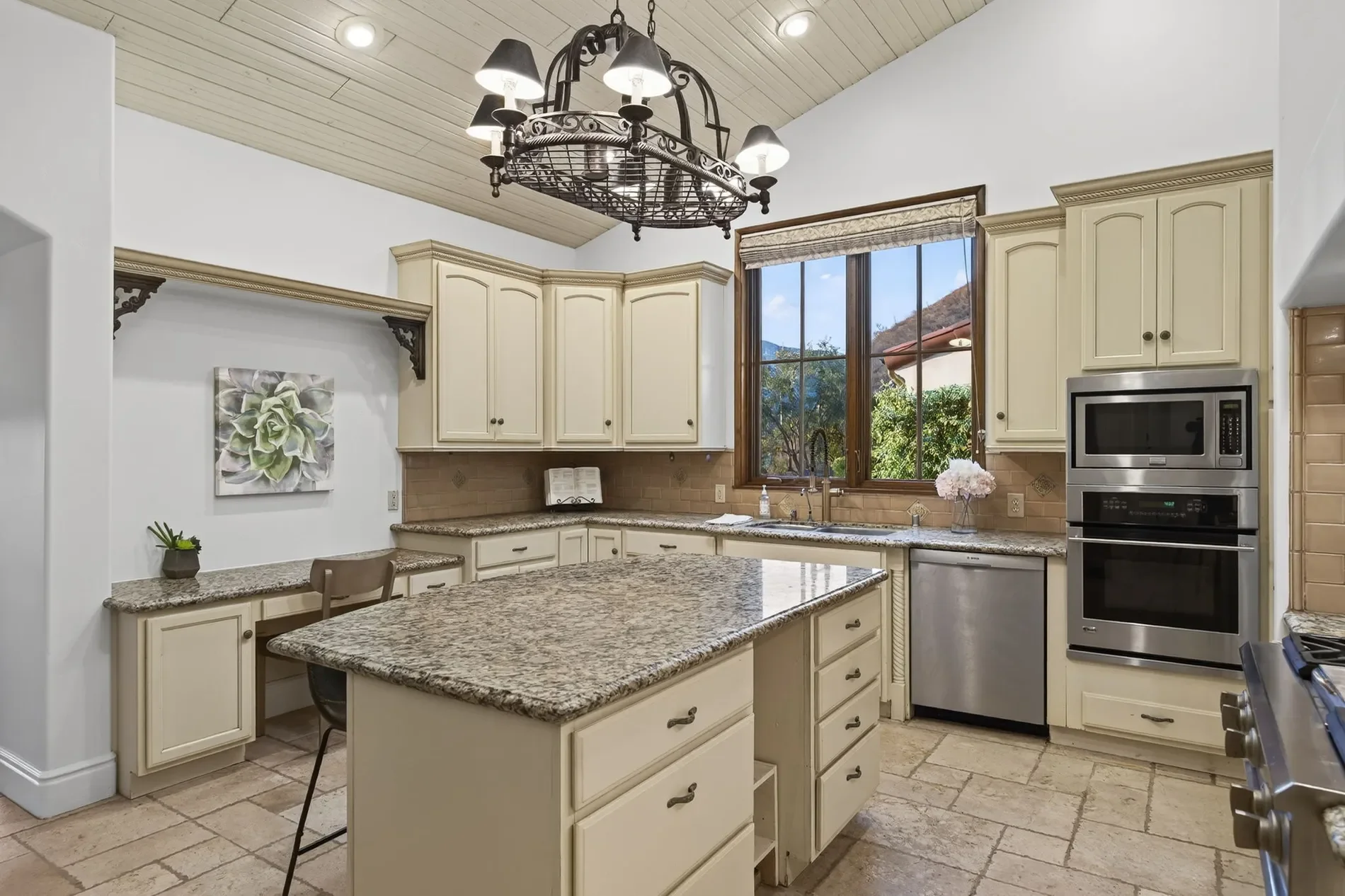 1560 Goodenough Road, Fillmore, CA 93015, Fillmore, California, United States. - Photo 20