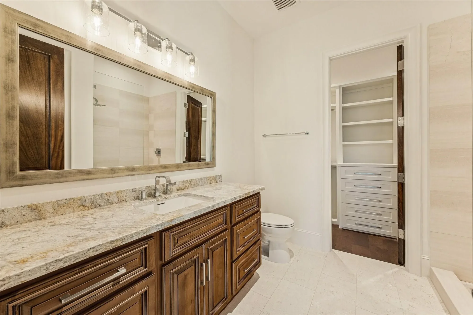 318 Knipp Road, Houston, Texas, United States. - Photo 26