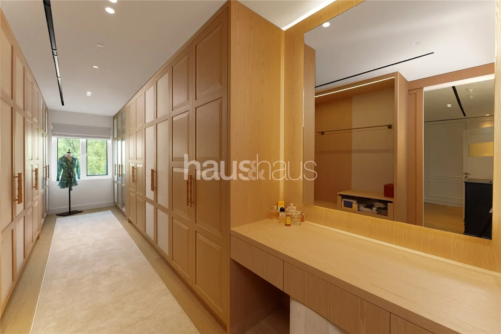 Gallery photo 11