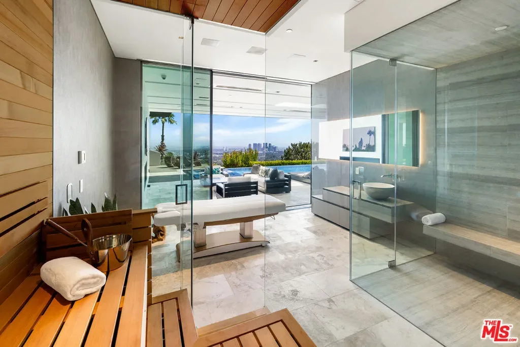 1108 Wallace, Beverly Hills, California, United States. - Photo 6
