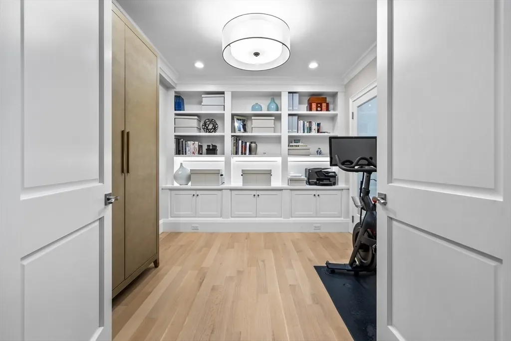 131 Saint Botolph St, Boston, Massachusetts, United States. - Photo 16