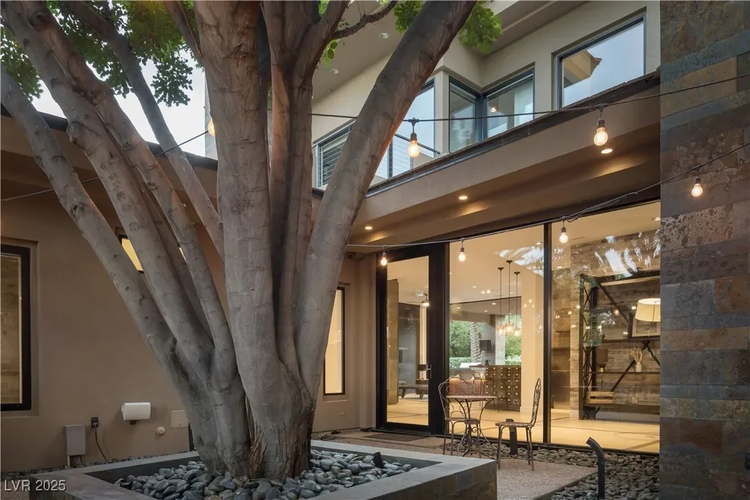 1501 Foothills Village Drive, Henderson, Nevada, United States. - Photo 4
