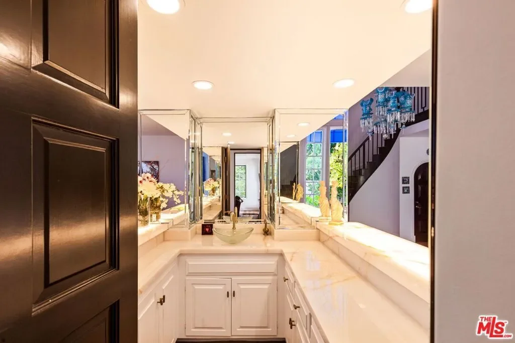 2113 Stoney Hill Road, Los Angeles, California, United States. - Photo 43