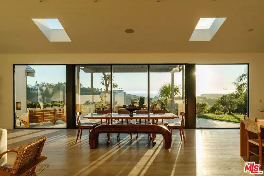6767 Wandermere Road, Malibu, California, United States. - Photo 21
