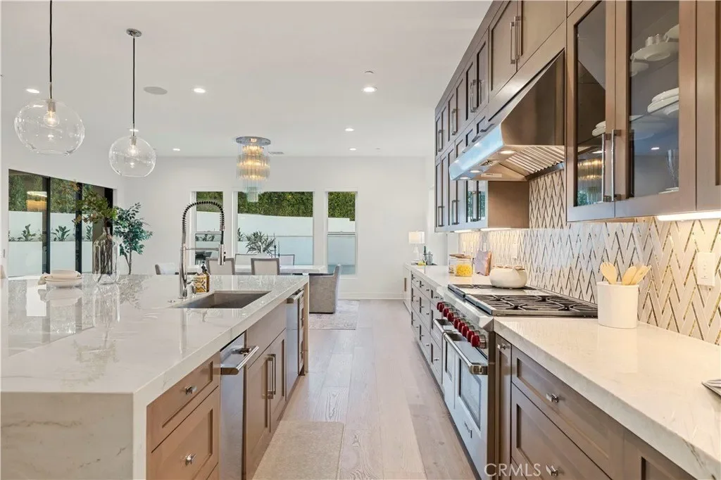 11029 Lurline Avenue, Chatsworth, CA, 91311, USA, Los Angeles, California, United States. - Photo 31