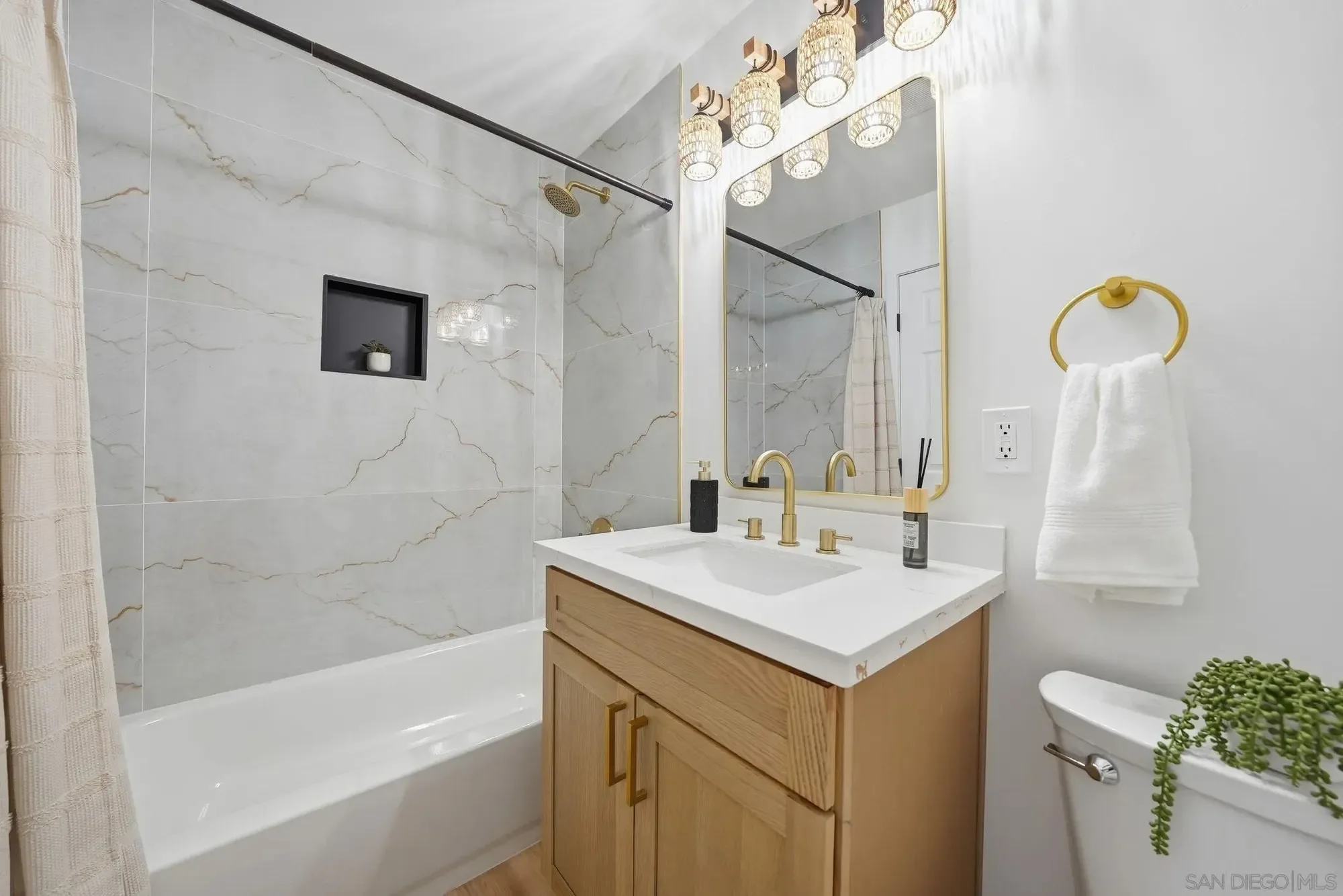 1224 Louden Ln, Imperial Beach, California, United States. - Photo 26
