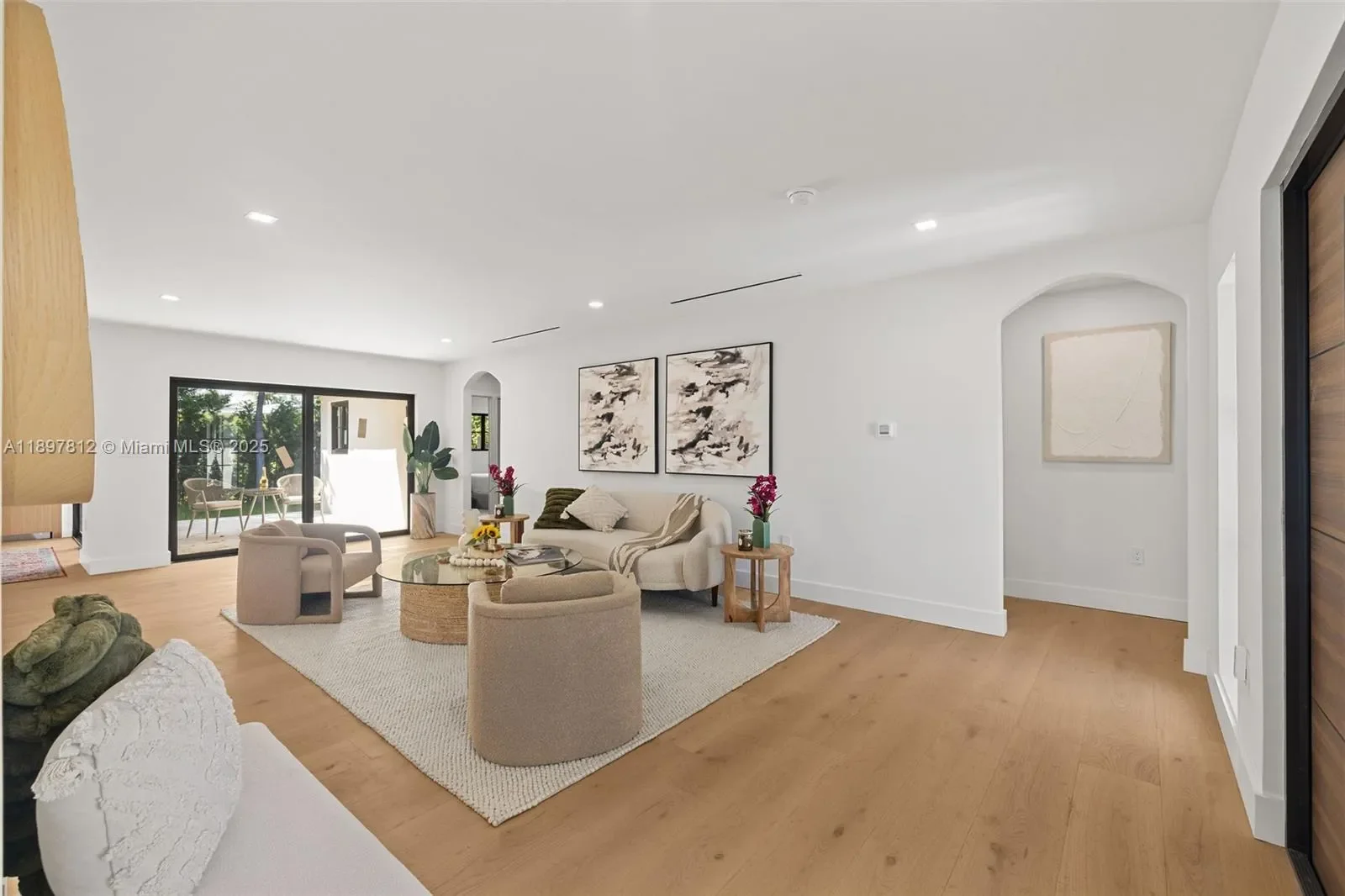 Gallery photo 6