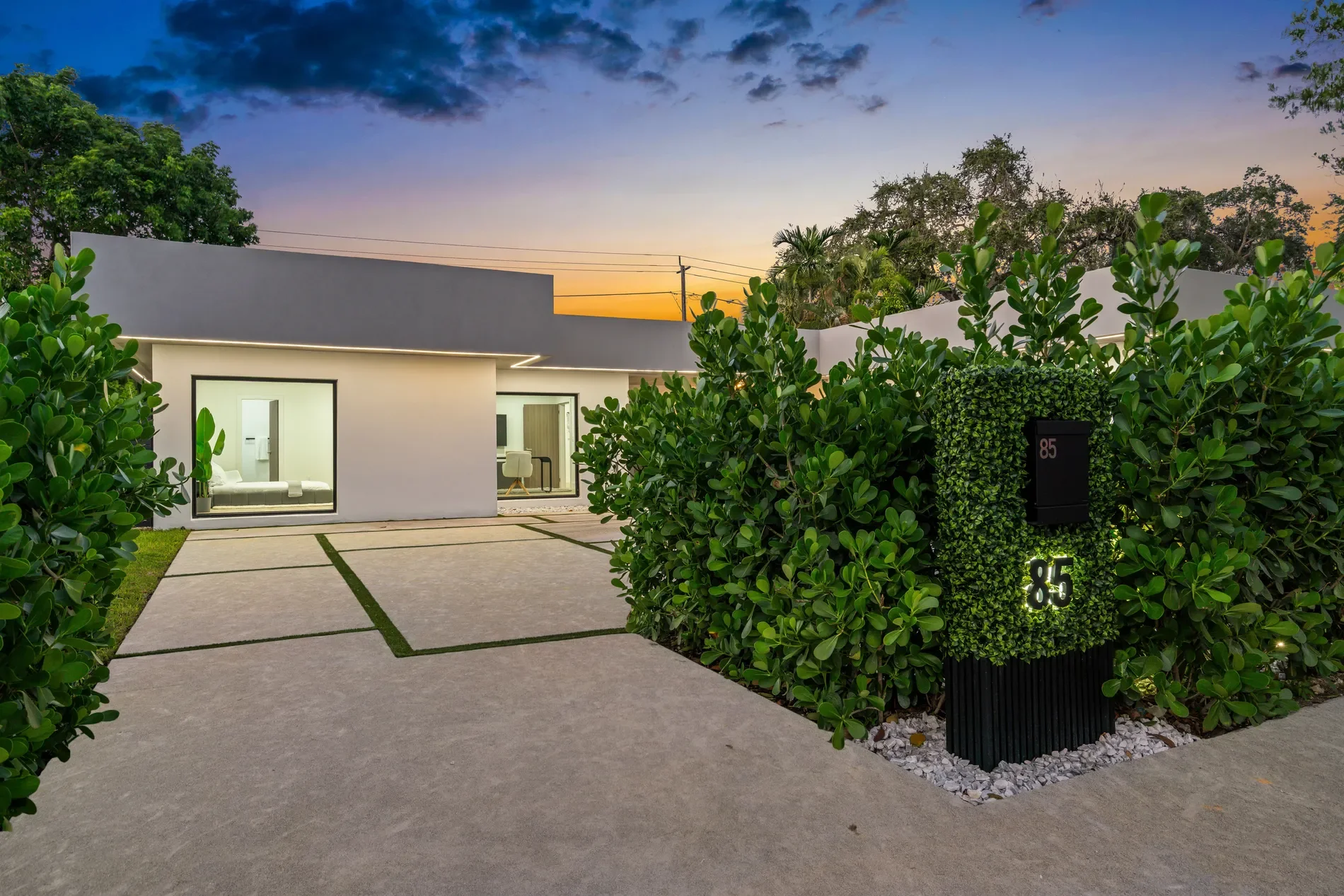 Exterior photo 11