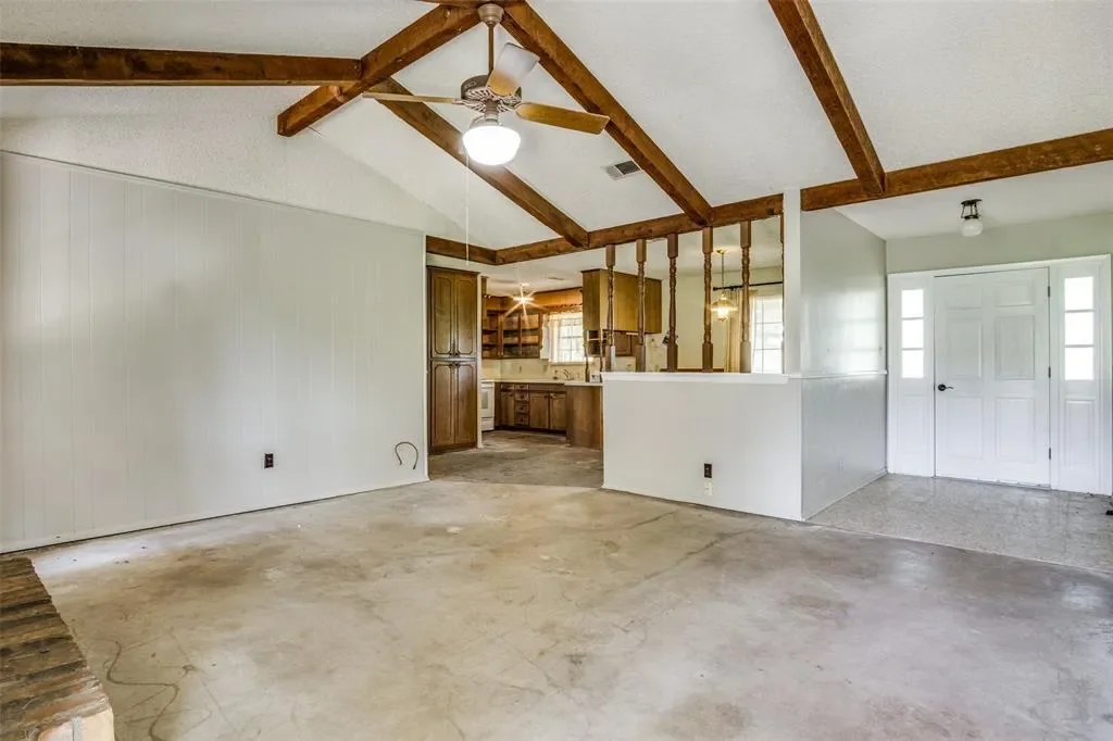 1905 County Rd 913, Burleson, Texas, United States. - Photo 15