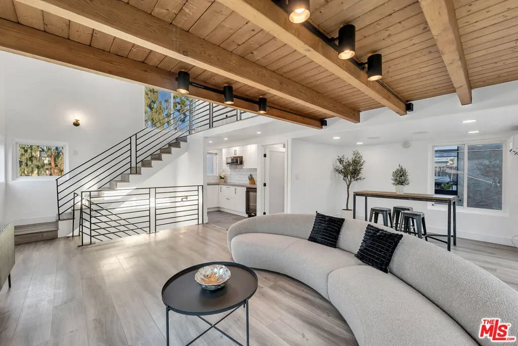 24 20th Avenue, Los Angeles, California, United States. - Photo 9