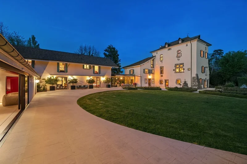 Exceptional Property In A Rural Setting