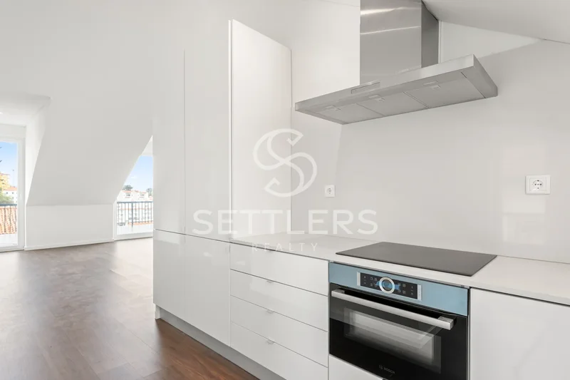 3-Bedroom Penthouse - Estoril