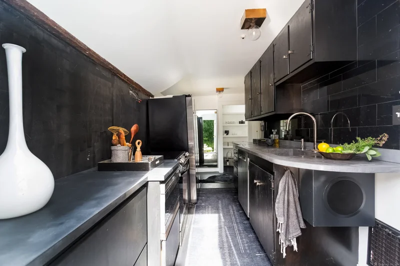 1135 Mill Hill Road, Fairfield, Connecticut, United States. - Photo 15